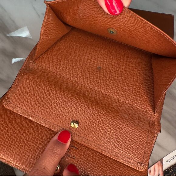 Louis Vuitton Trifold Wallet (Authentic) - Picture 11 of 14